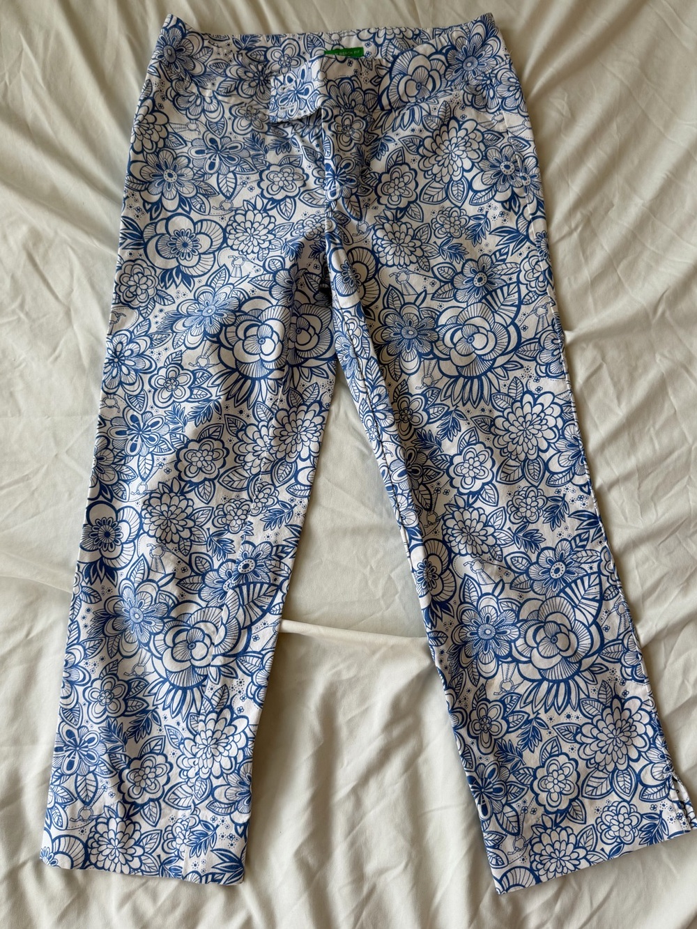 Lilly Pulitzer Blue and White Floral Ankle Pants